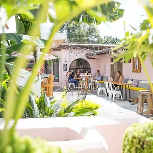  Hostal Maya Papaya